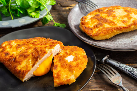Куриное филе, фаршированное сыром