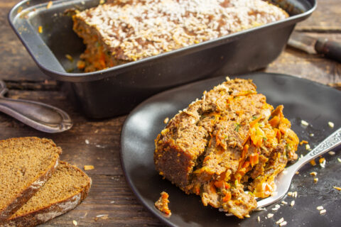Паштет из куриной печени с салом в духовке